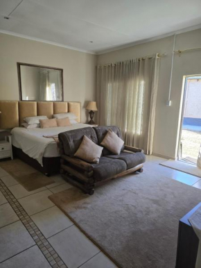 King Size Guest Room